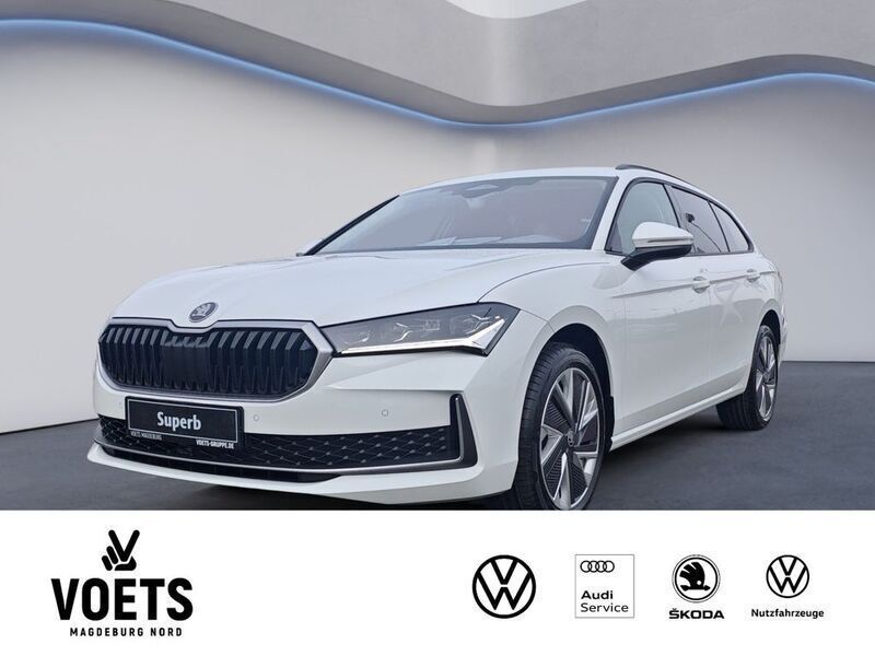 Purity weiss Gebraucht 2025 Skoda Superb Selection Kombi | 45.595 € - Bild 1/4