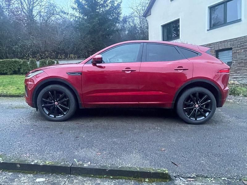 Gebraucht Jaguar E-Pace R-Dynamic 300 PS (220 kW) 2020 Rot SUV