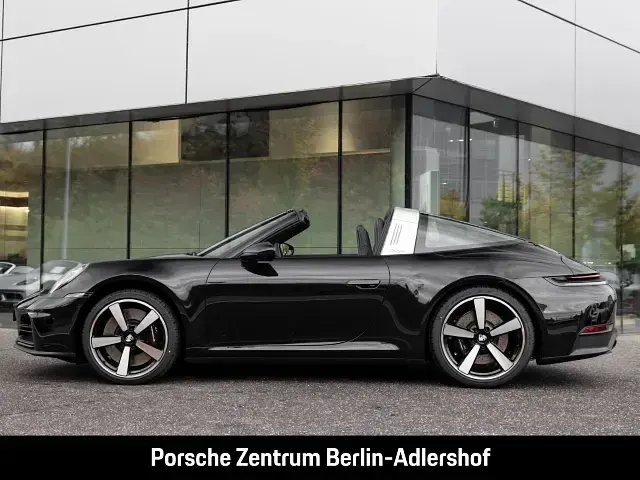 Neu Porsche 992 480 PS (353 kW) 2026 Schwarz Coupé