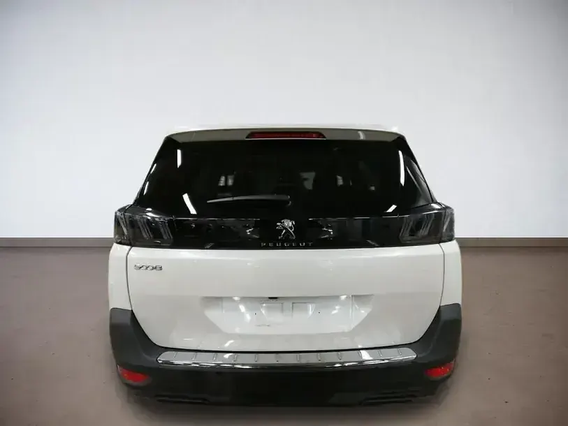 Gebraucht Peugeot 5008 Allure 131 PS (96 kW) 2022 Kwe  lack weiss perlglänzend Van / Kleinbus