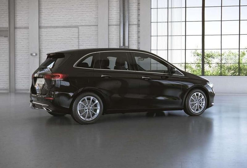 Gebraucht Mercedes E250 Progressive 160 PS (117 kW) 2022 Unilack nachtschwarz Kombi