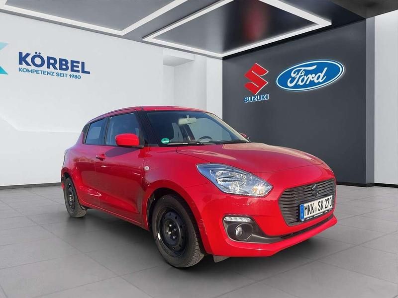 Gebraucht Suzuki Swift Comfort 111 PS (81 kW) 2017 Rot Kleinwagen