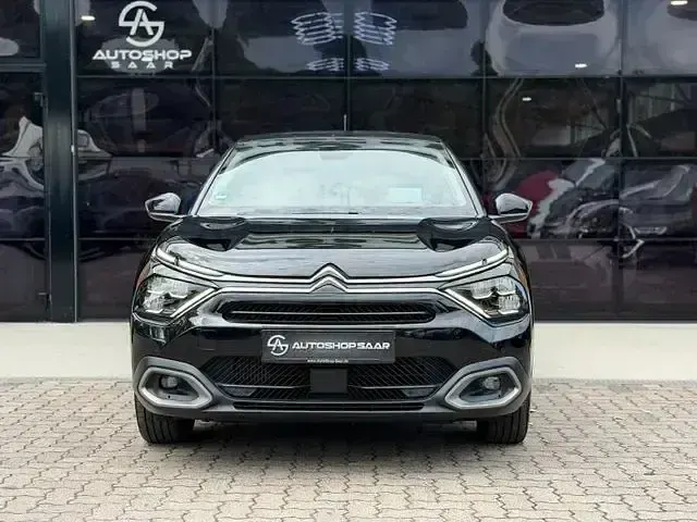 Gebraucht Citroën C4 Shine 131 PS (96 kW) 2022 Schwarz Limousine