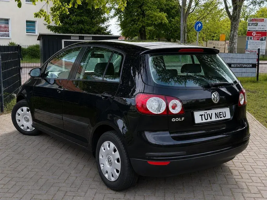 Gebraucht VW Golf Plus Cross 75 PS (55 kW) 2005 Schwarz Van / Kleinbus