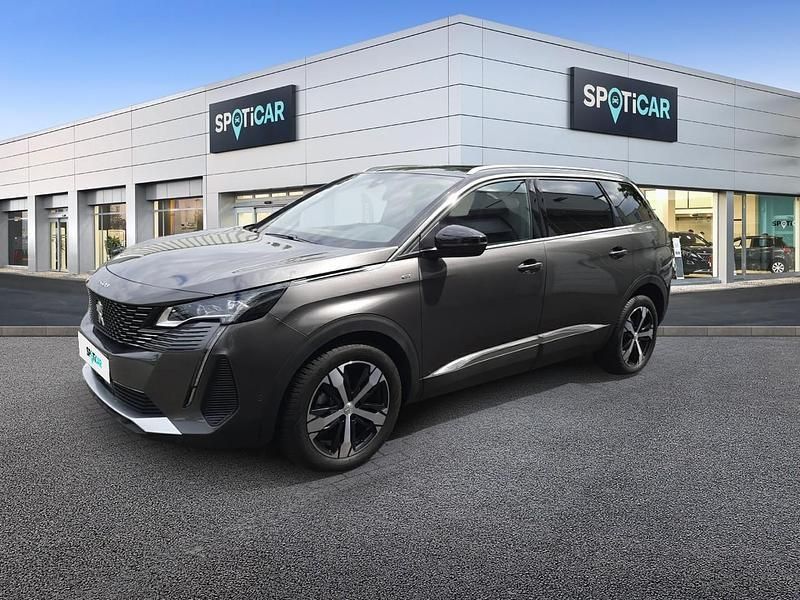Grau Gebraucht 2023 Peugeot 5008 GT Van / Kleinbus | 32.790 € (Etwas zu teuer) - Bild 1/4