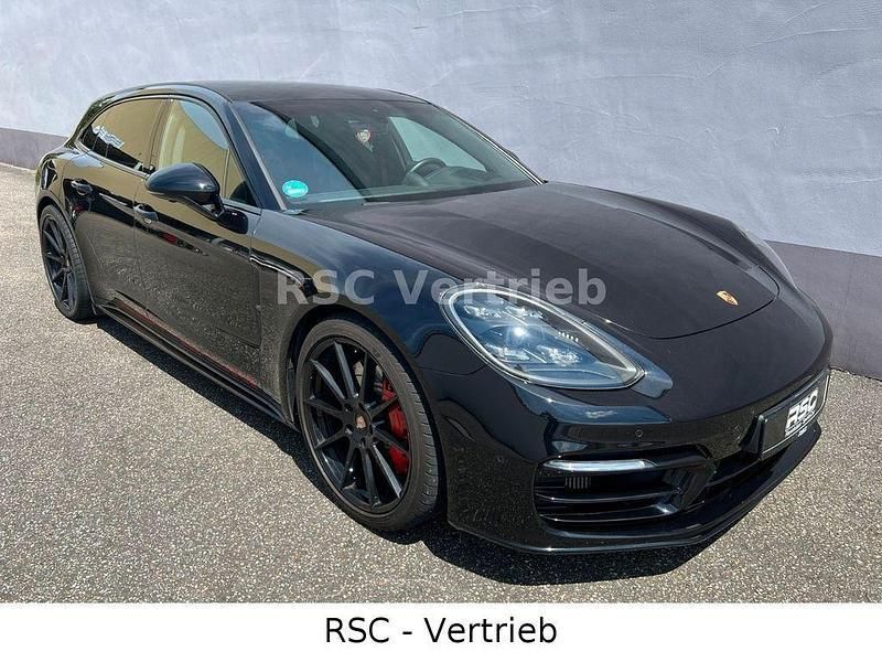 Schwarz Gebraucht 2021 Porsche Panamera S E-Hybrid Sport Turismo Limousine | 84.900 € (Etwas zu teuer) - Bild 1/4