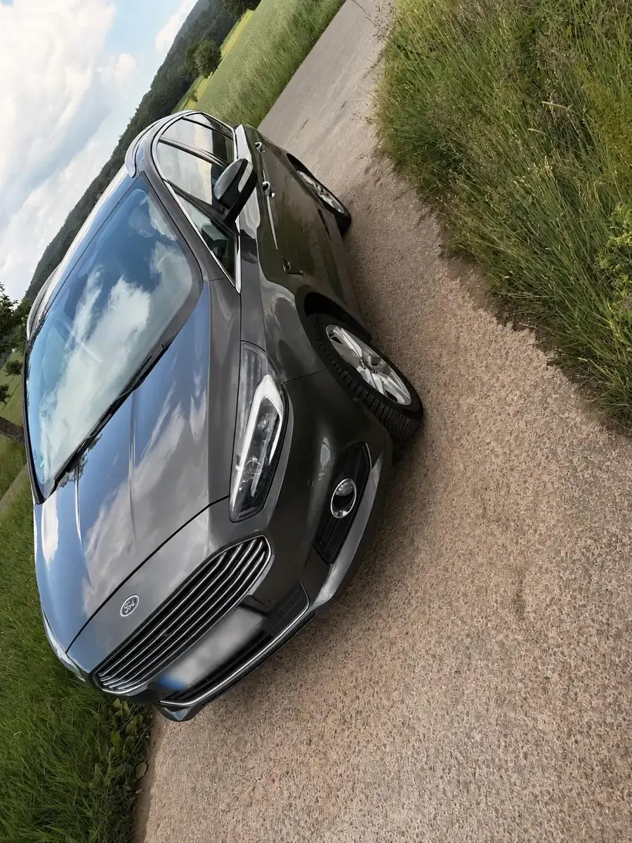 Gebraucht Ford S-MAX Titanium 180 PS (132 kW) 2016 Grau Van / Kleinbus