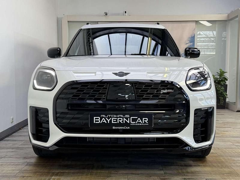 Gebraucht Mini John Cooper Works 170 PS (125 kW) 2025 Nanuq white Kleinwagen