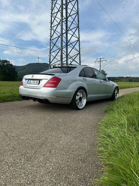 Silber Gebraucht 2010 Mercedes S350 Style Limousine | 15.000 € (Fairer Preis) - Bild 1/4