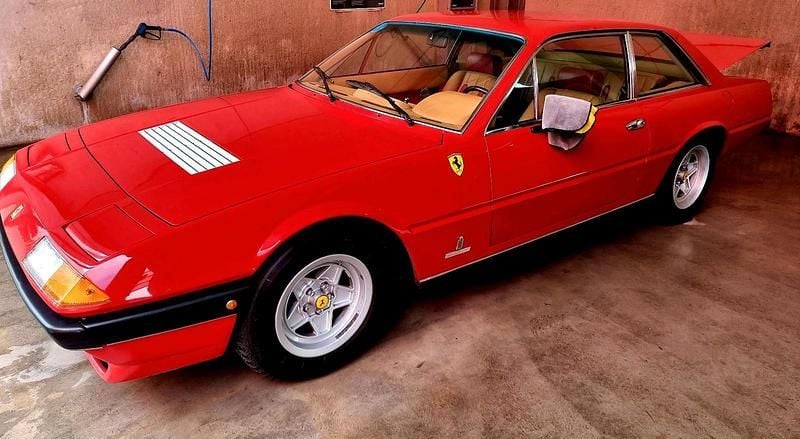 Rot Gebraucht 1979 Ferrari 400 Coupé | 79.900 € - Bild 1/3