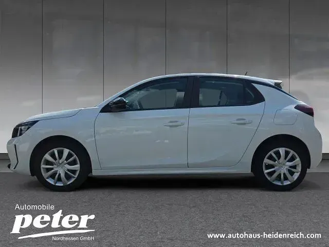 Gebraucht Opel Corsa 75 PS (55 kW) 2024 Lack weiss banquise/typ aussen Kleinwagen