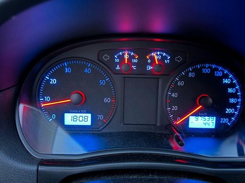 Gebraucht VW Polo Trendline 80 PS (58 kW) 2009 Grau Kleinwagen