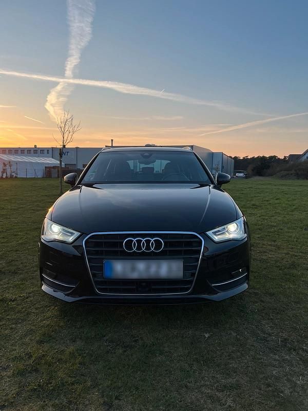 Gebraucht Audi A3 Sportback 150 PS (110 kW) 2013 Schwarz Kleinwagen