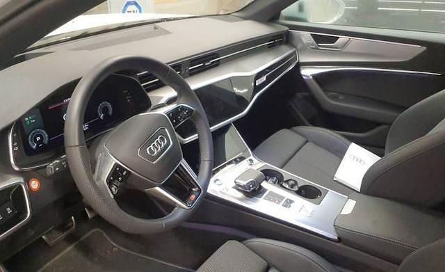 Gebraucht Audi A6 S-Line 299 PS (219 kW) 2025 Gletscherweiß metallic Kombi