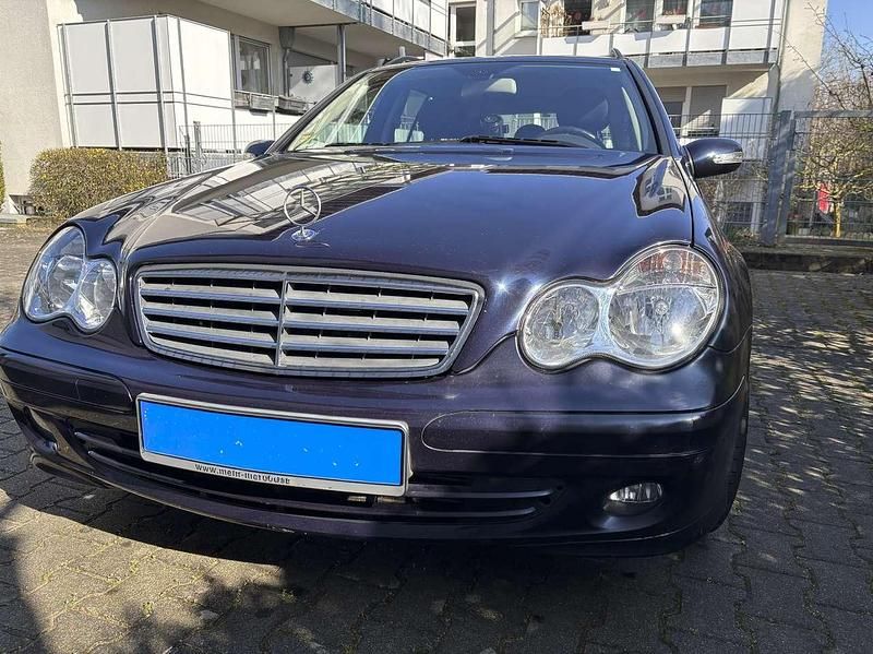 Gebraucht Mercedes C200 163 PS (119 kW) 2005 Blau Kombi