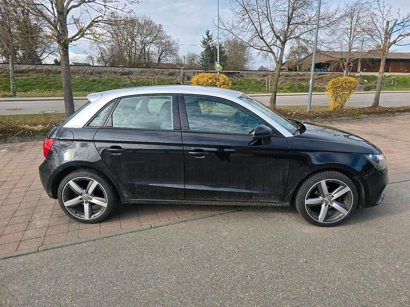 Usata Audi A1 86 CV (63 kW) 2012 Nero Utilitaria