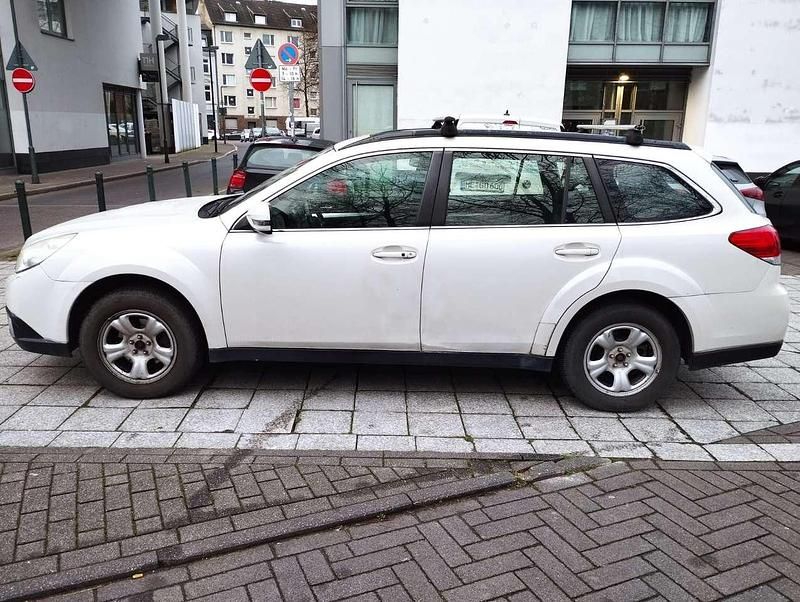 Gebraucht Subaru Legacy Trend 150 PS (110 kW) 2010 Kombi