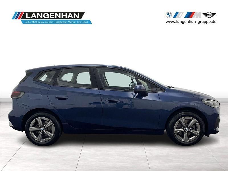 Gebraucht BMW 220 Active Tourer 170 PS (125 kW) 2022 Blau Van / Kleinbus