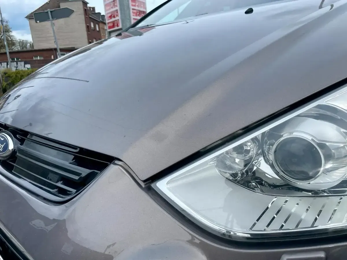 Gebraucht Ford S-MAX Titanium 200 PS (147 kW) 2012 Braun Van / Kleinbus