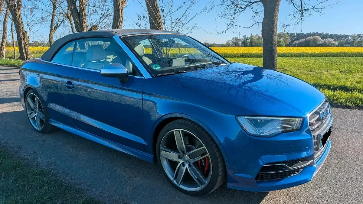 Gebraucht Audi S3 Cabriolet Comfort 300 PS (220 kW) 2015 Blau Cabrio