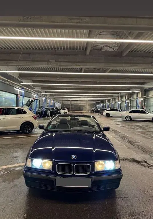 Second-hand BMW 325 Performance 150 CP (110 kW) 1993 Albastru Cabrio