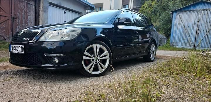 Schwarz Gebraucht 2012 Skoda Octavia vRS Kombi | 5.900 € (Superpreis) - Bild 1/4