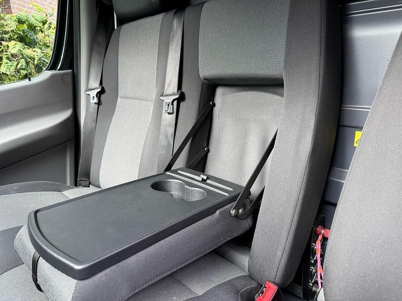 Gebraucht VW Crafter 140 PS (102 kW) 2016 Grün Van