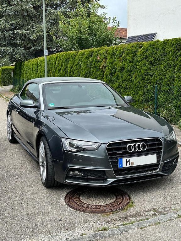 Gebraucht Audi A5 Ambiente 245 PS (180 kW) 2012 Grau Coupé