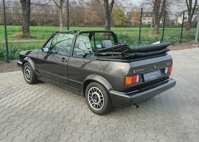 Gebraucht VW Golf Cabriolet 95 PS (69 kW) 1989 Schwarz metallic Cabrio