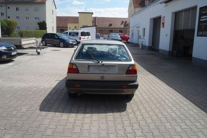 Gebraucht VW Golf II 54 PS (39 kW) 1990 Gold Kleinwagen