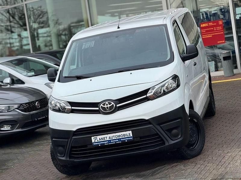 Gebraucht Toyota Proace 116 PS (85 kW) 2017 Weiß Van / Kleinbus