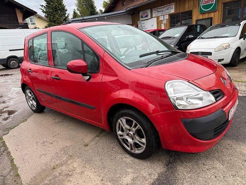 Gebraucht Renault Modus 75 PS (55 kW) 2009 Rot Van / Kleinbus