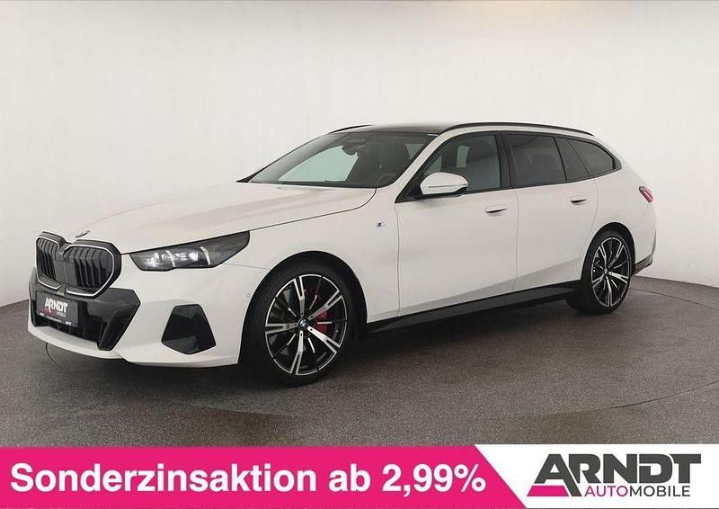 Alpinweiß Gebraucht 2025 BMW 540 Comfort Edition Kombi | 59.884 € - Bild 1/4