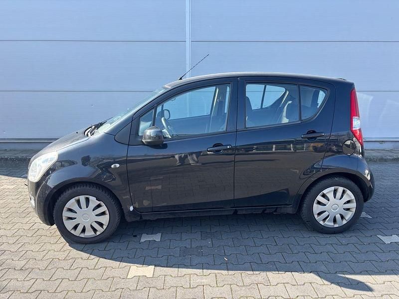 Gebraucht Suzuki Splash Club 65 PS (47 kW) 2010 Schwarz Kleinwagen