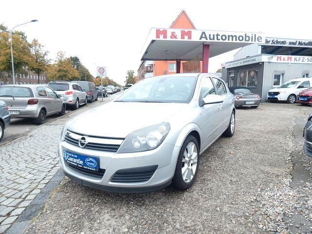 Silber Gebraucht 2005 Opel Astra Cosmo Limousine | 4.800 € (Teuer) - Bild 1/3