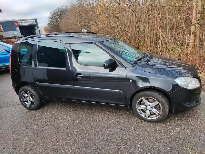 Gebraucht Skoda Roomster 100 PS (73 kW) 2010 Schwarz Van / Kleinbus