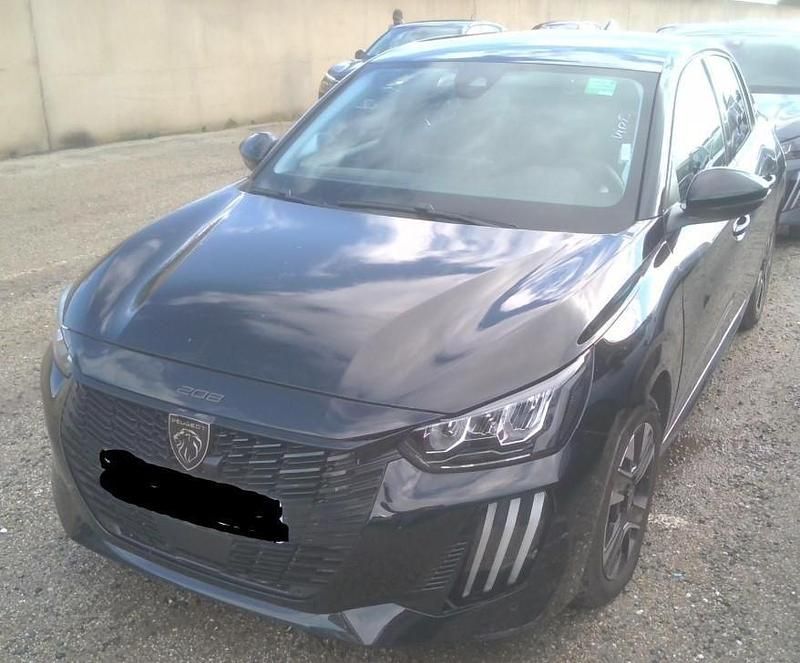 Perlaneraschwarz metallic Gebraucht 2024 Peugeot 208 Allure Kleinwagen | 16.280 € (Fairer Preis) - Bild 1/2