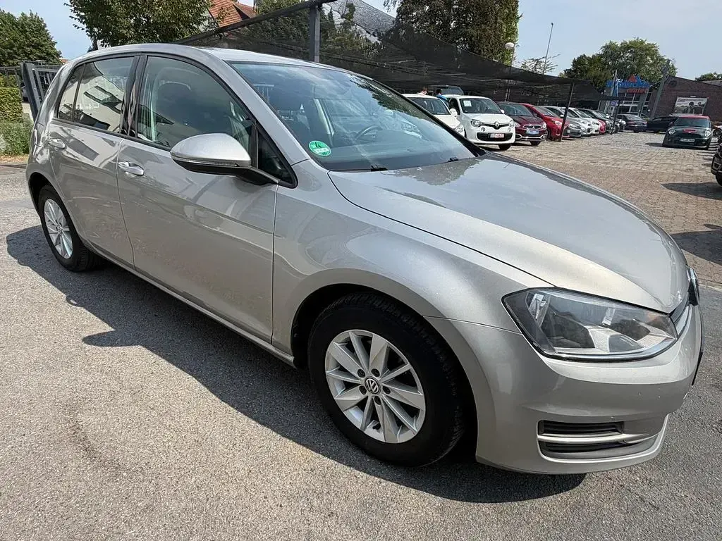 Gebraucht VW Golf VII Comfortline 86 PS (63 kW) 2013 Silber Limousine