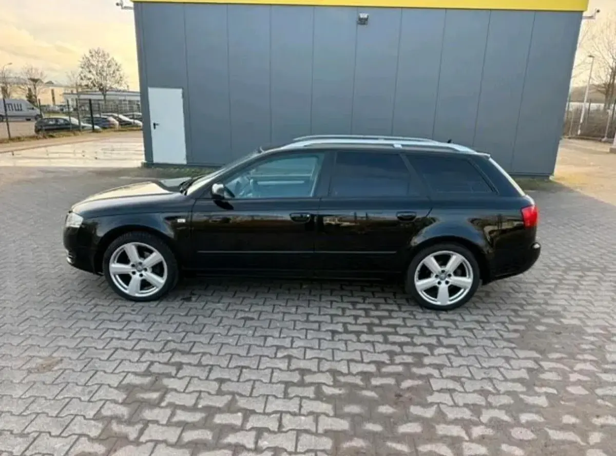 Gebraucht Audi A4 140 PS (102 kW) 2007 Schwarz Kombi