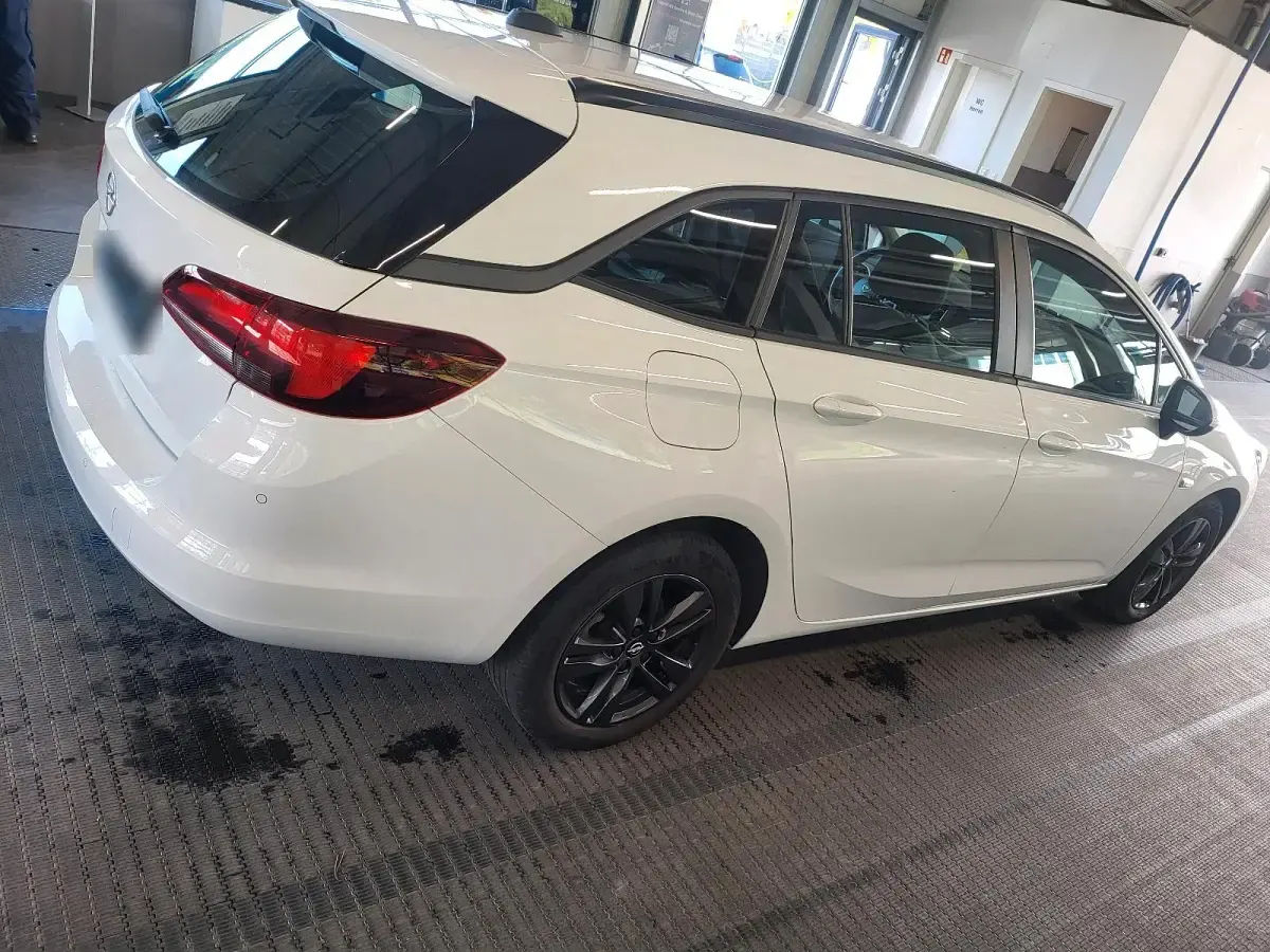 Brugt Opel Astra 122 HK (89 kW) 2020 Hvid Sedan