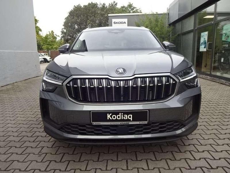 Neu Skoda Kodiaq Selection 150 PS (110 kW) 2025 Graphite grau metallic SUV