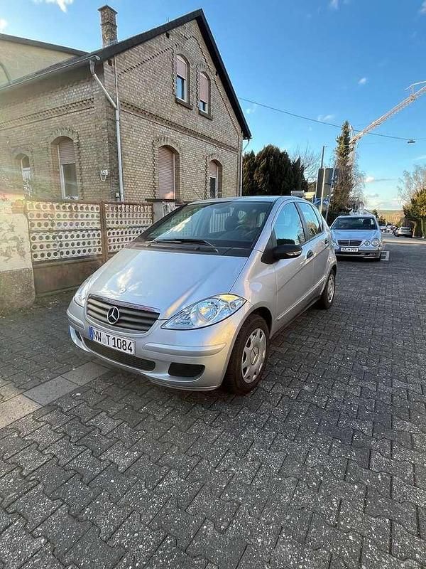 Gebraucht Mercedes A160 82 PS (60 kW) 2007 Silber Kleinwagen