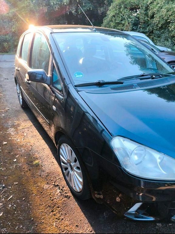Schwarz Gebraucht 2009 Ford C-MAX Titanium Van / Kleinbus | 2.999 € (Fairer Preis) - Bild 1/4