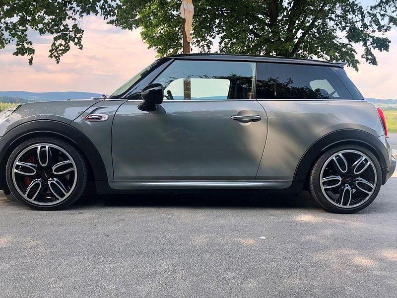 Gebraucht Mini John Cooper Works Sport 231 PS (169 kW) 2016 Grau Kleinwagen