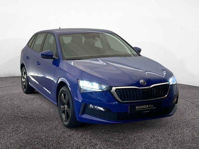 Gebraucht Skoda Scala Cool Plus 110 PS (80 kW) 2023 Energy blau Kleinwagen