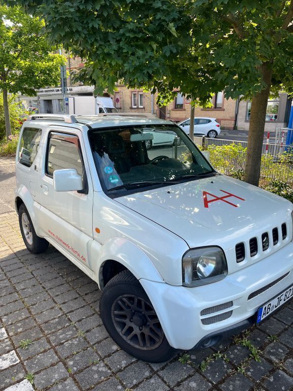 Weiß Gebraucht 2008 Suzuki Jimny SUV | 5.500 € (Guter Preis) - Bild 1/2