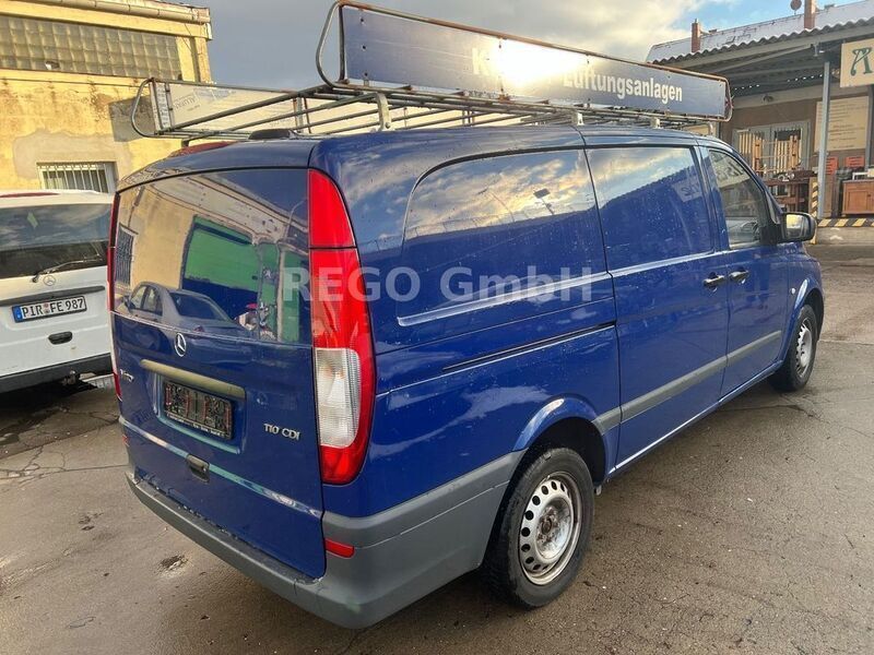 Gebraucht Mercedes Vito 95 PS (69 kW) 2010 Blau Van