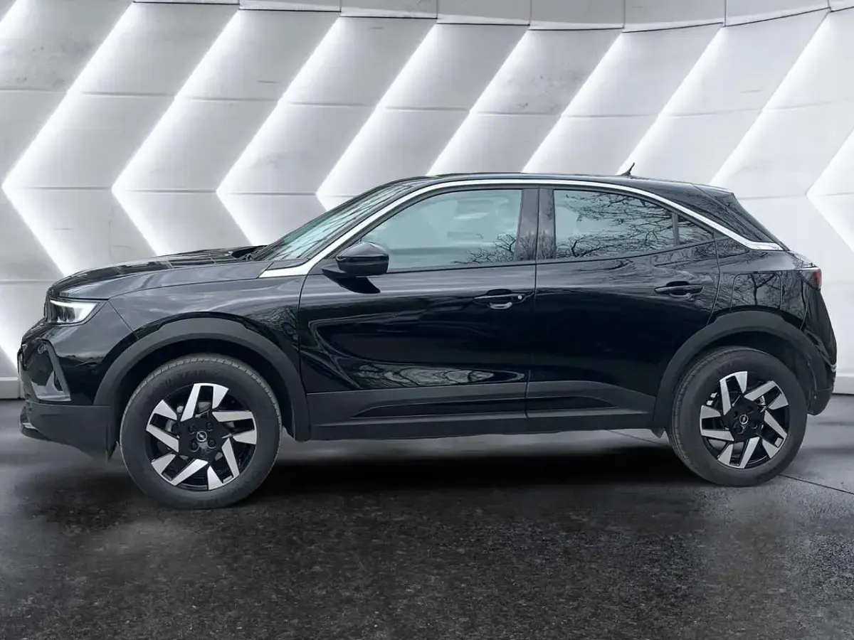 Second-hand Opel Mokka Elegance 131 CP (96 kW) 2024 Negru SUV