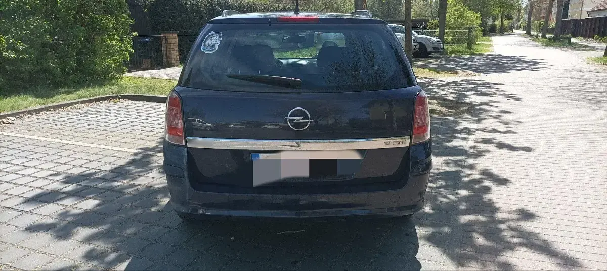 Usata Opel Astra Catch Me 101 CV (74 kW) 2007 Blu Station wagon