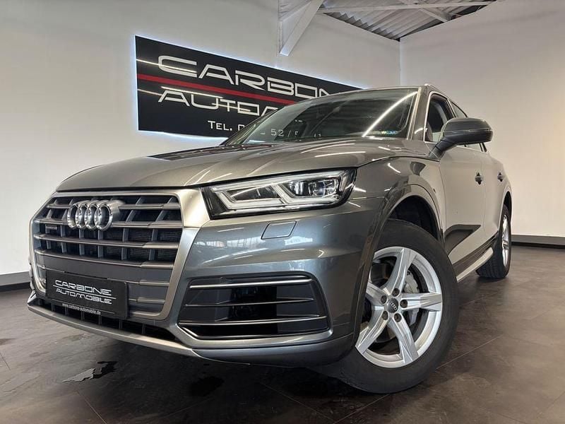 Grau Gebraucht 2019 Audi Q5 Sport SUV | 22.890 € (Fairer Preis) - Bild 1/4